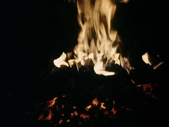 벽난로로써의  TV    TV as a Fireplace