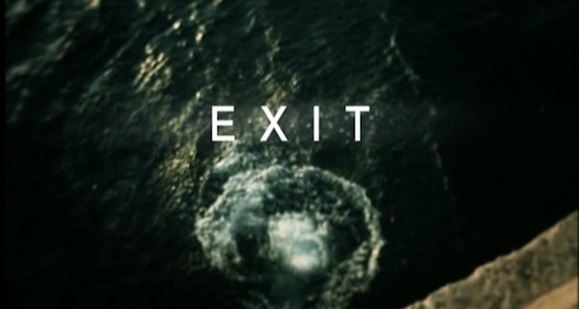 비상구 Exit